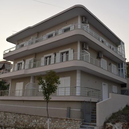 סרנדה Isabela Apartments מראה חיצוני תמונה