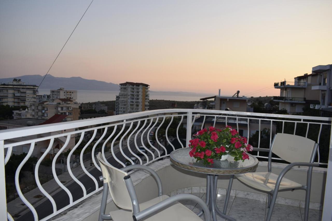 סרנדה Isabela Apartments מראה חיצוני תמונה