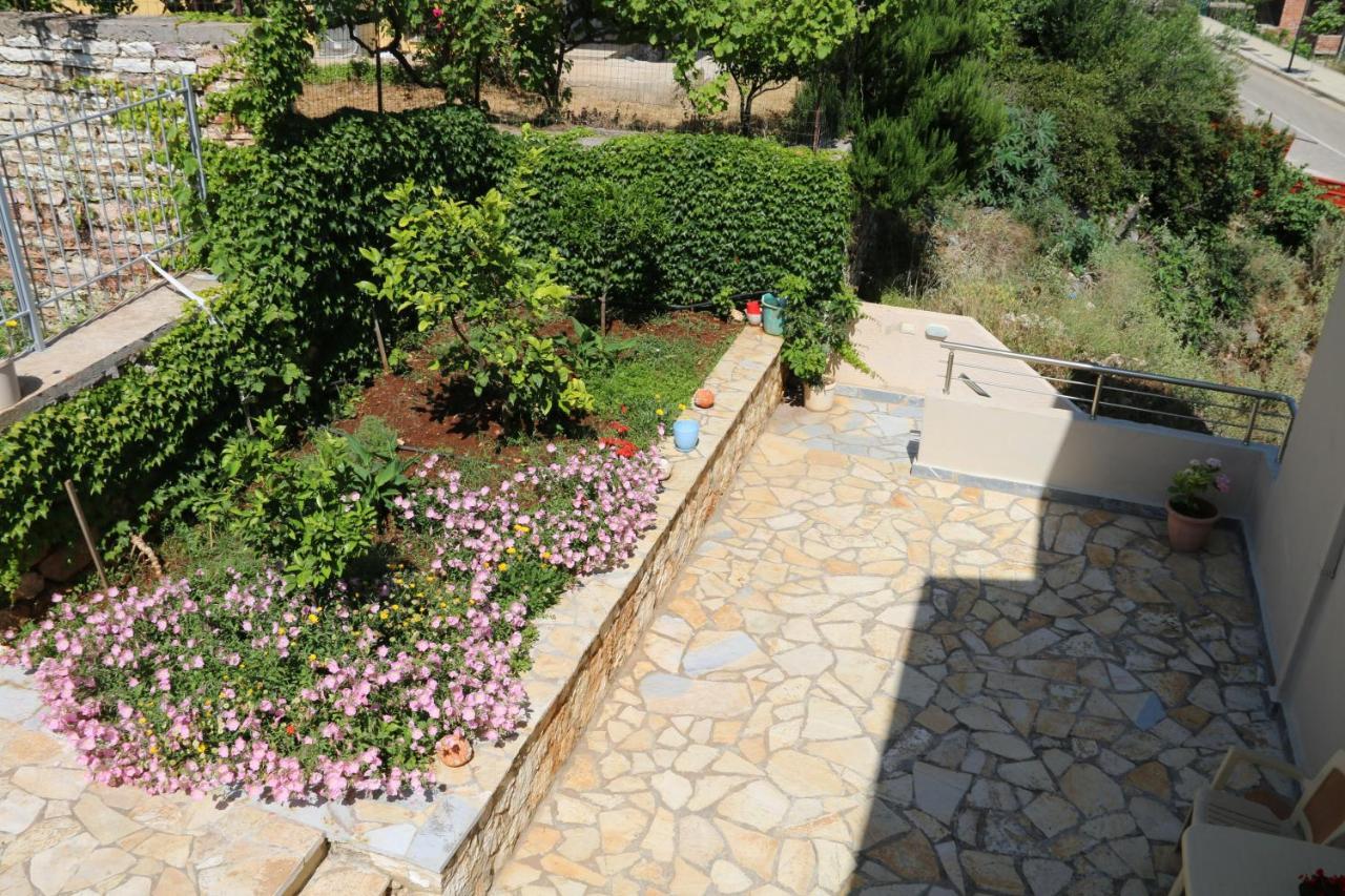 סרנדה Isabela Apartments מראה חיצוני תמונה