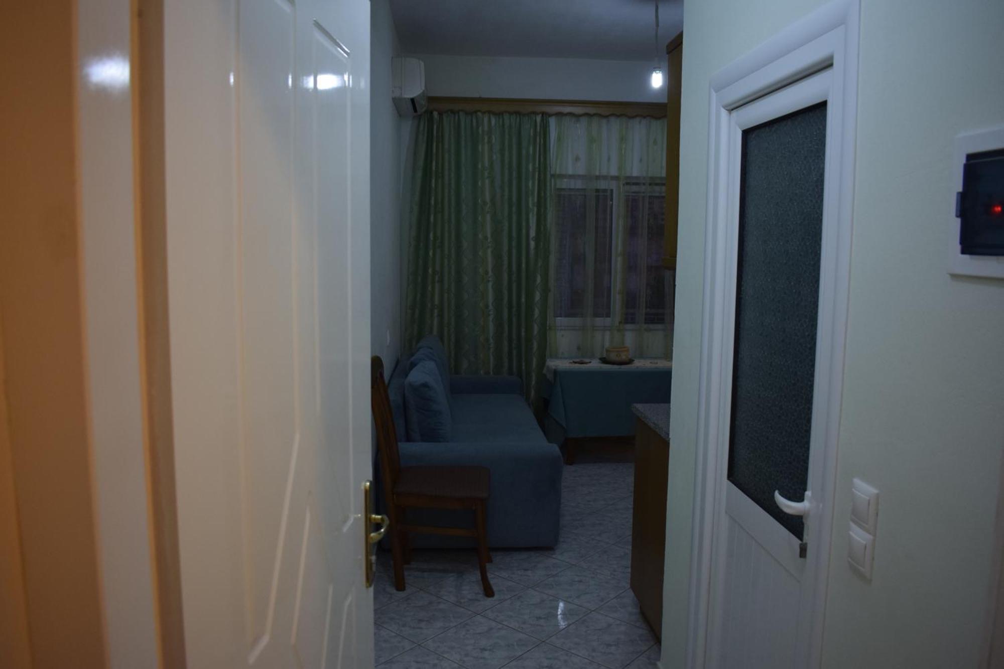 סרנדה Isabela Apartments מראה חיצוני תמונה