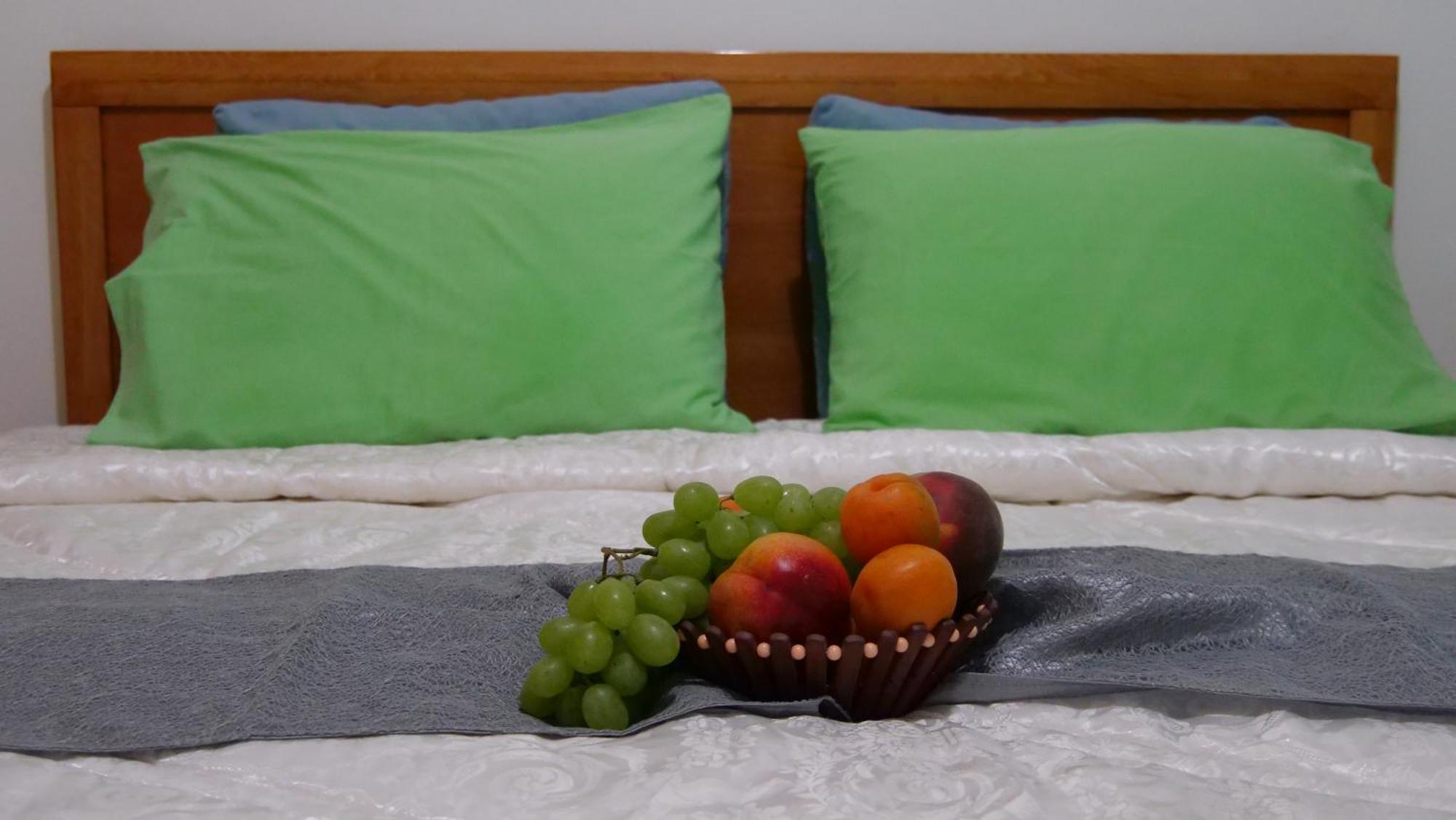 סרנדה Isabela Apartments מראה חיצוני תמונה